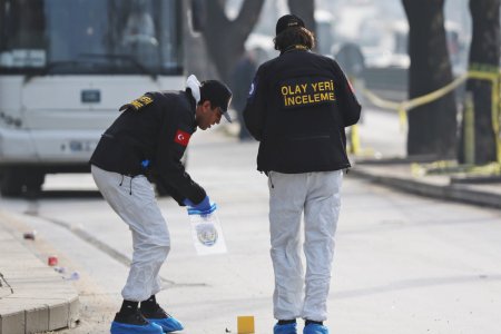Türkiyədə turist avtobusu aşıb, 5 nəfər ölüb